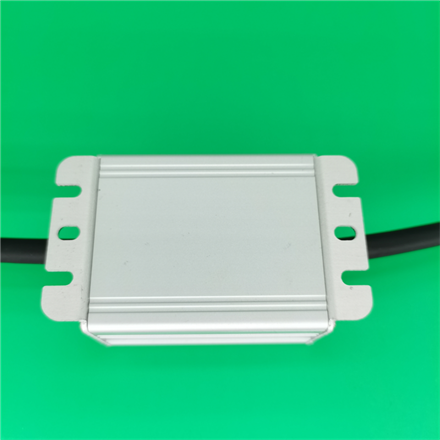 INAC36V,OUT 30V 1.35A 40W LEDDriver 价格仅30多