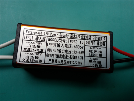 INPUT AC36V 15W 420MA