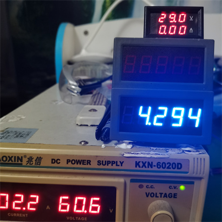 DC48V输入,输出30-36V 4.2A 电源